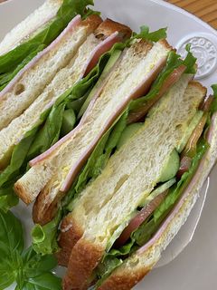 母が作ってくれたサンドウィッチ-レシピのメイン写真