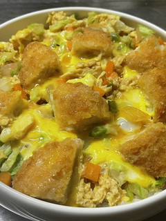 カラフルな野菜入りカツ丼-レシピのメイン写真