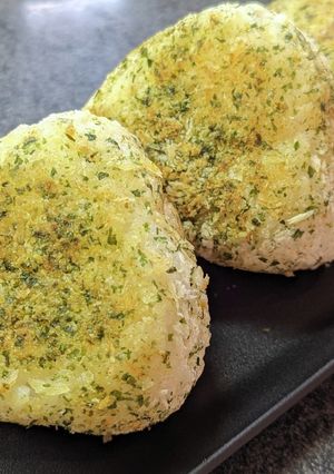 癖になる旨さ!カリカリパン粉パリおにぎり-レシピのメイン写真