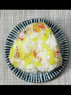 カニたくおにぎり-レシピのメイン写真