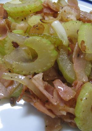 ♪セロリとベーコンの炒め物♪-レシピのメイン写真