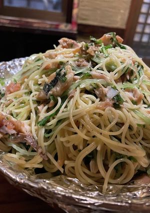 焼塩鯖と水菜と大葉の梅肉和風パスタサラダ-レシピのメイン写真