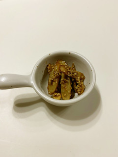 ごまたっぷり★甘辛ごぼう♪お弁当にも-レシピのメイン写真