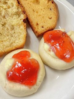 簡単!クリームチーズいちごジャムクッキー-レシピのメイン写真