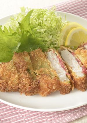 梅マヨ入りトンカツ-レシピのメイン写真