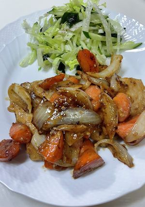 鶏胸肉と人参のゴマだれ和え-レシピのメイン写真