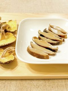 干し椎茸を超ぷりぷりに戻す方法-レシピのメイン写真