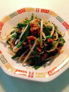 にんにく香る♪ニラともやしの豚挽肉炒め♪-レシピのメイン写真