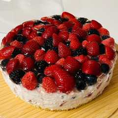 รูปของ フルーツたっぷり☆ベリーのムースケーキ☆