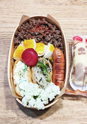 高2男子弁当！そぼろ・お稲荷サラダ♪24-レシピのメイン写真