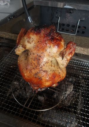 【動画有】みんな喜ぶ！極上のビア缶チキン-レシピのメイン写真
