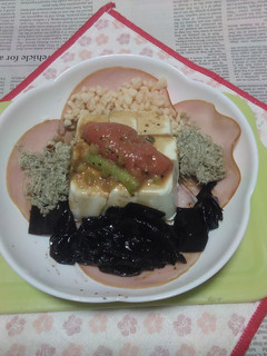 ハム・椎茸昆布・めかぶ+明太載せ冷奴-レシピのメイン写真