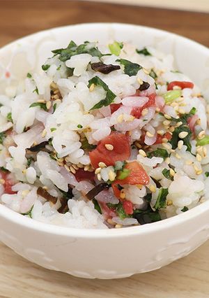腸活におすすめ！梅と大根の混ぜご飯-レシピのメイン写真
