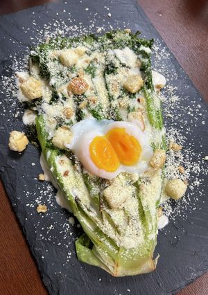 美味しい焼きレタスのシーザーサラダ!-レシピのメイン写真