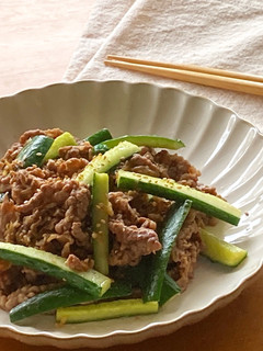 *楽うま*牛肉ときゅうりの香味醤油炒め*-レシピのメイン写真