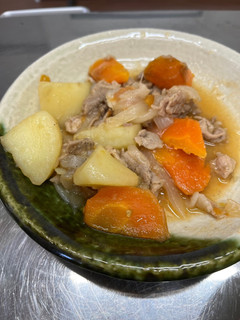 にんにく香る♪塩麹でトマト肉じゃが-レシピのメイン写真