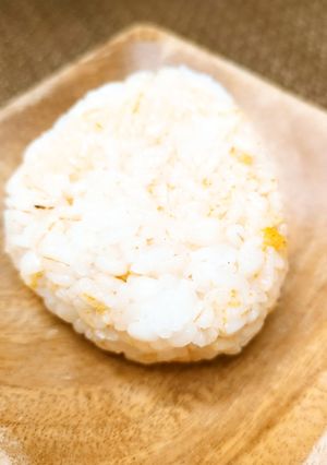 簡単！爆誕トマトカレーおにぎり-レシピのメイン写真