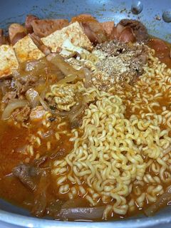 家にあるものでサッとできるプデチゲ-レシピのメイン写真