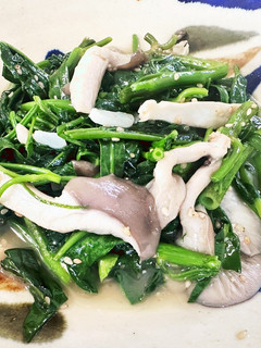 ヒラタケと空芯菜の炒め物-レシピのメイン写真