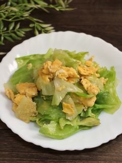 簡単!レタスと卵のコンソメ炒め-レシピのメイン写真