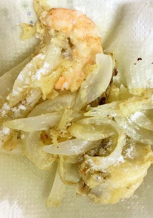 新玉ねぎと海老の天ぷら（失敗）-レシピのメイン写真