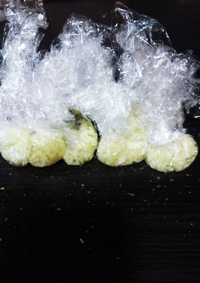 簡単にニンニクの皮むき とみじん切り-レシピのメイン写真