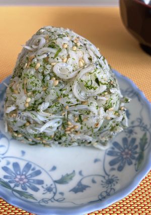 触らずおにぎらず（しらす・ごま・青のり）-レシピのメイン写真