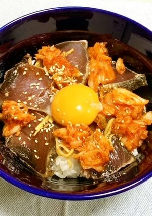 【フレイル予防/主菜】かつおキムチ丼-レシピのメイン写真