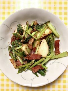 カブの葉とベーコン炒め-レシピのメイン写真