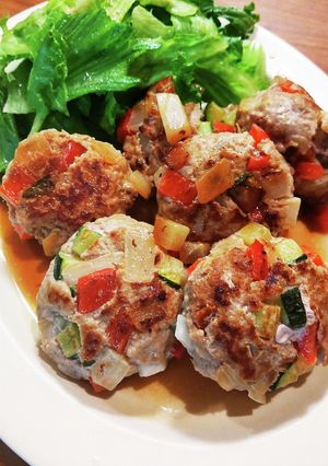 野菜ごろごろエスニックハンバーグ-レシピのメイン写真