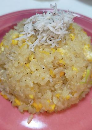 香ばしごま油和風しらすチャーハン-レシピのメイン写真