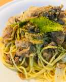 豚こまぎれ肉と長ネギのパスタ