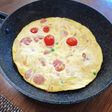 ウインナーとミニトマトのオムレツ♪