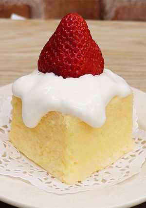 レンジで4分♡ぽってりいちごケーキ-レシピのメイン写真