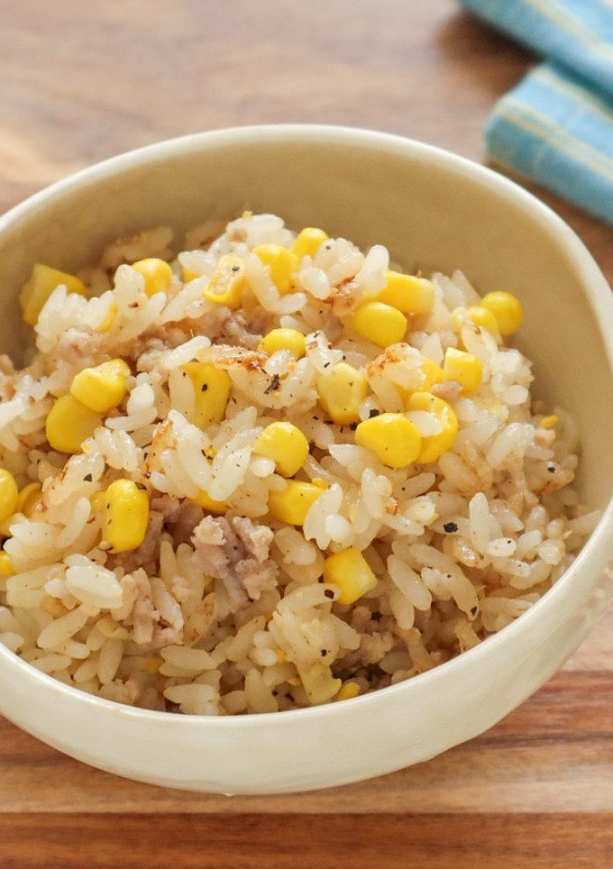 コク甘♡とうもろこしと豚肉の炊き込みご飯-レシピのメイン写真