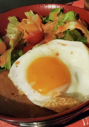丸大のチキンハンバーグでロコモコ-レシピのメイン写真