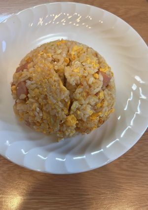 簡単！キャベツとソーセージのチャーハン-レシピのメイン写真
