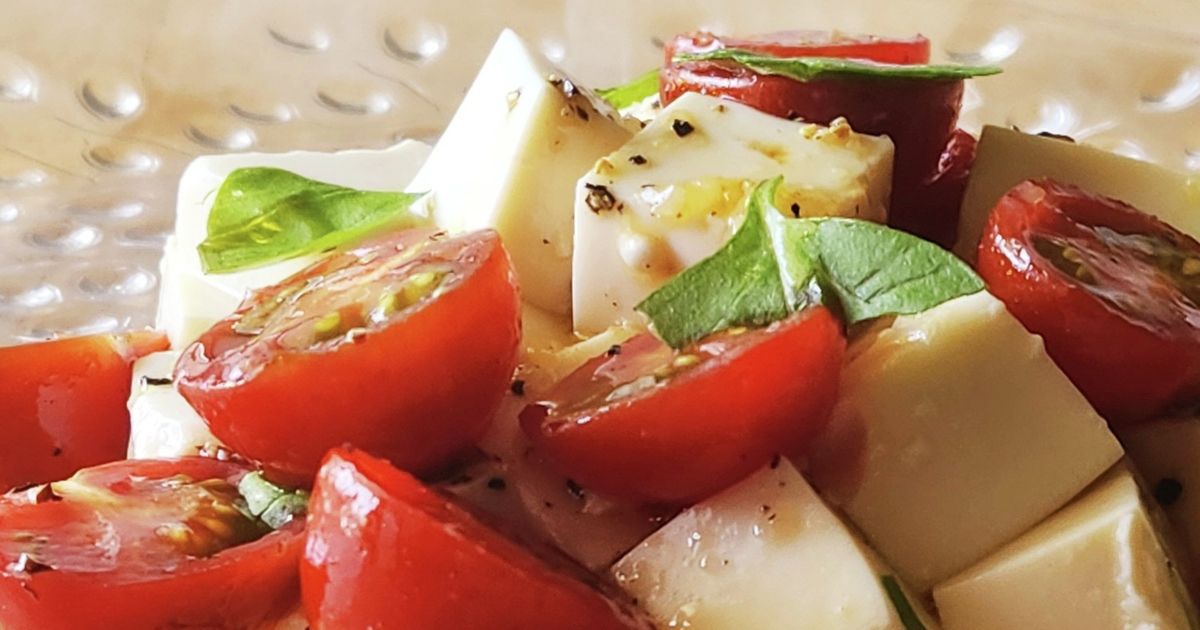 黄金比率の調味料☆豆腐&ミニトマトサラダ by マダム・フィーカ