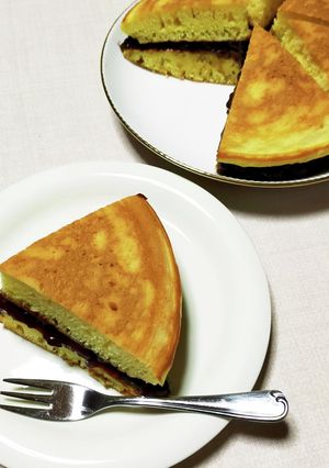 チョコあんこどら焼き風ホットケーキ-レシピのメイン写真