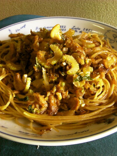 無添加 セロリとカシューナッツのパスタ-レシピのメイン写真