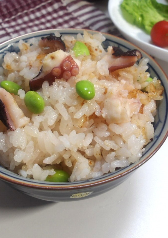 タコの旨みが染み渡る!極上たこ飯-レシピのメイン写真