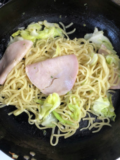 余った焼きそば麺でなんちゃって塩焼きそば-レシピのメイン写真