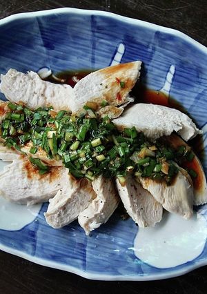 ニラだれが美味いな、ぷるぷるよだれ鶏-レシピのメイン写真