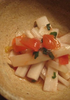 うどとトマトのナンプラー風味酢の物-レシピのメイン写真