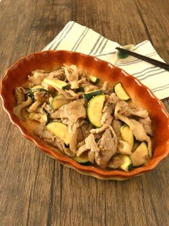 豚肉とズッキーニのにんにく味噌炒め-レシピのメイン写真