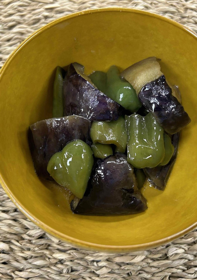 簡単！冷凍揚げなすとピーマンの煮物-レシピのメイン写真