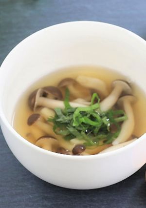 簡単！大葉としめじのあっさりスープ-レシピのメイン写真