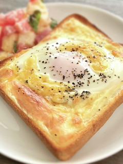 朝食に!我が家の究極のハムエッグトースト-レシピのメイン写真