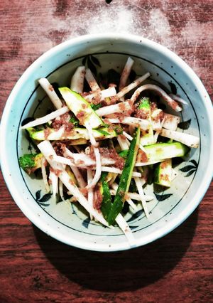 胡瓜と辛味大根の梅ドレッシング和え-レシピのメイン写真