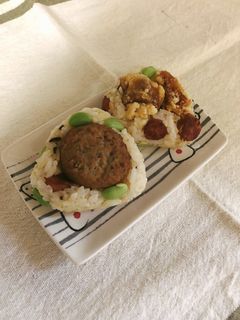 これで完結☆具沢山のこれだけおにぎり-レシピのメイン写真